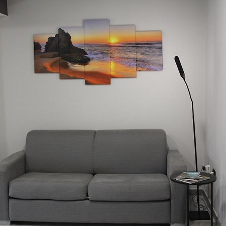 Agas Exclusive Apartment Катандзаро Экстерьер фото